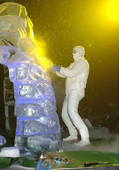 Performance Ice Sculpting